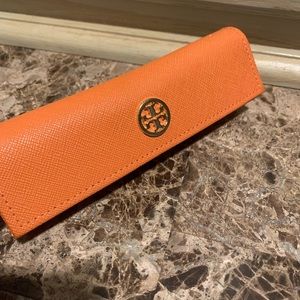 Tori Burch glasses case